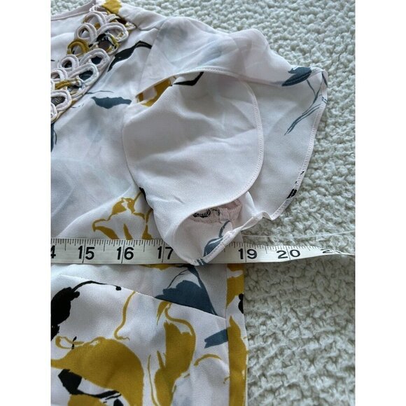 Daniel Rainn Light Pink Floral Print Short Flutter Sleeve V-Neck Blouse Top Sz S - Picture 6 of 7